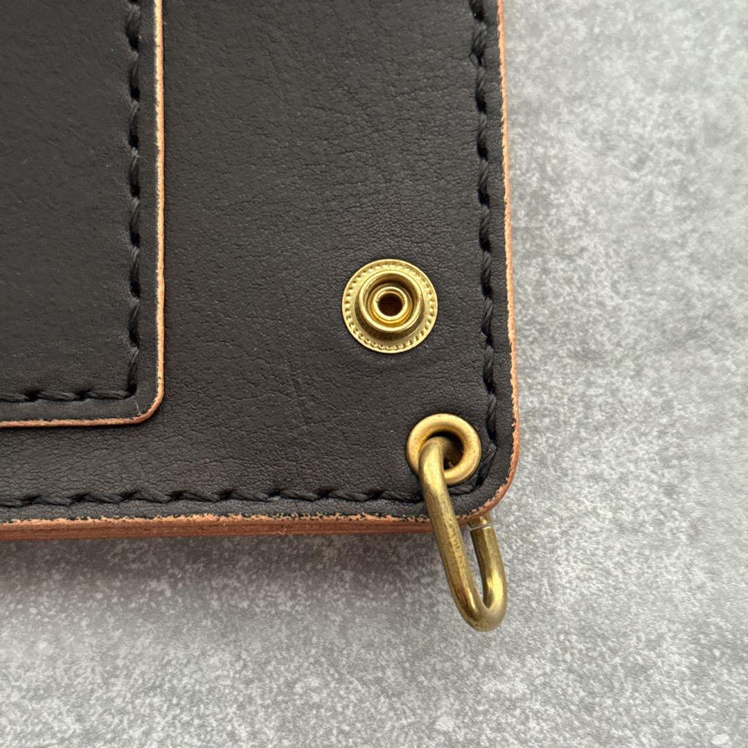 トラッカーウォレット　丘染めブラック　茶芯　3層　真鍮　長財布　ロングウォレット