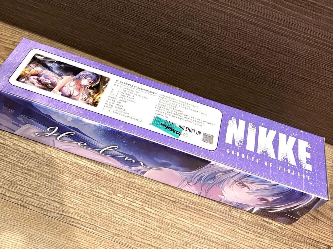 勝利の女神：NIKKE ニケ ヘルム デスクマット 韓国限定