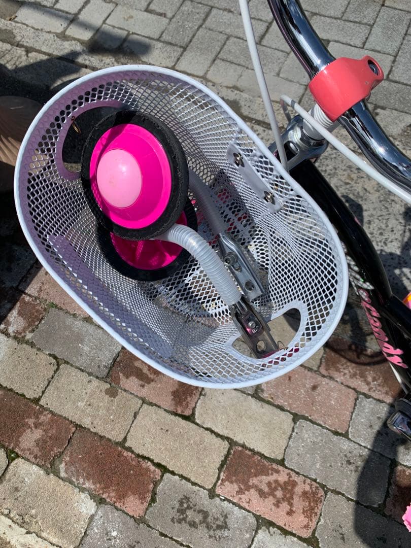 ハードキャンディ　HARD CANDY 18インチ子供自転車(送料込みではない)