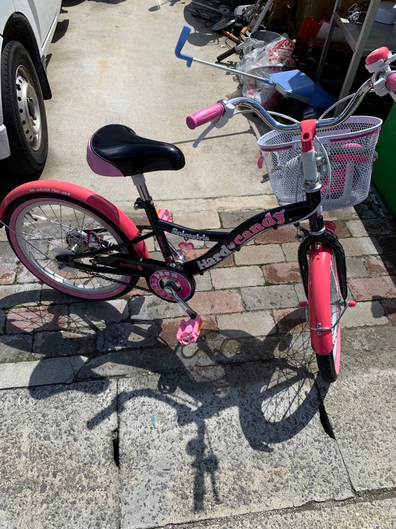 ハードキャンディ　HARD CANDY 18インチ子供自転車(送料込みではない)