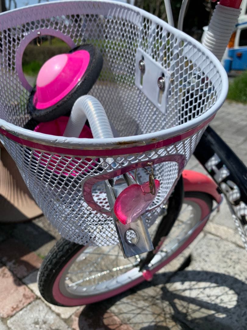 ハードキャンディ　HARD CANDY 18インチ子供自転車(送料込みではない)