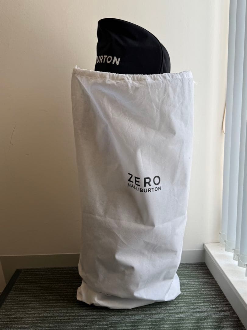 ZERO HALLIBURTON メルセデスベンツ ゴルフバッグ ブラック