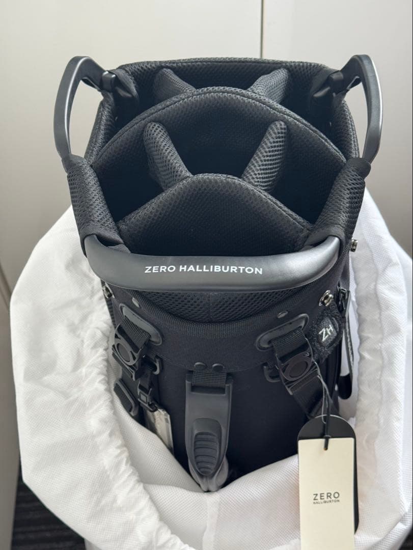 ZERO HALLIBURTON メルセデスベンツ ゴルフバッグ ブラック