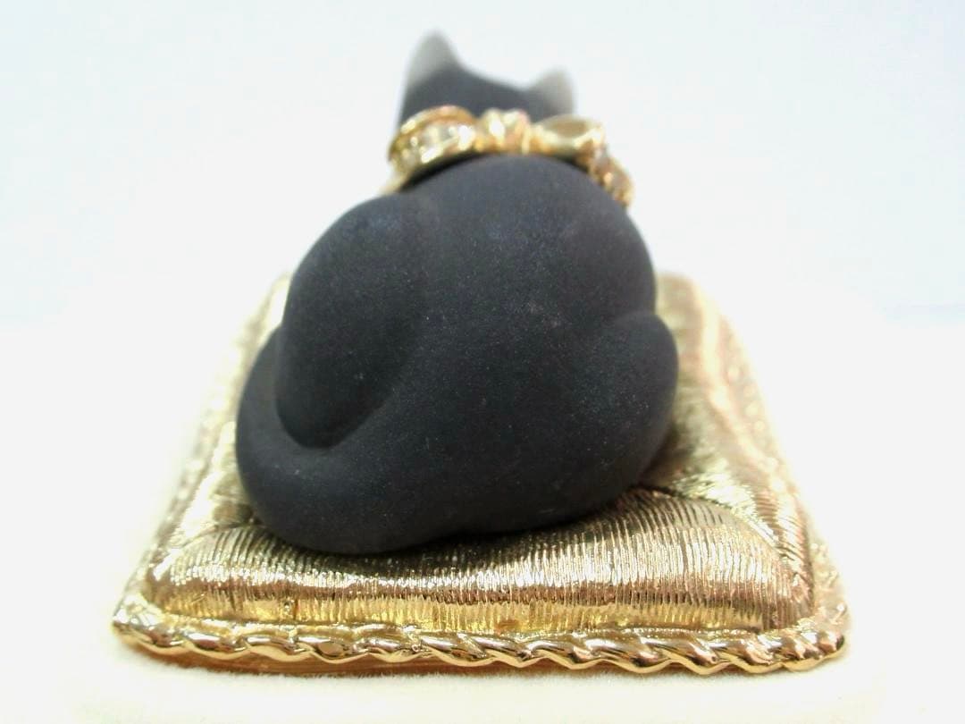 未使用 エスティーローダー 練り香水 キャット 黒猫 希少