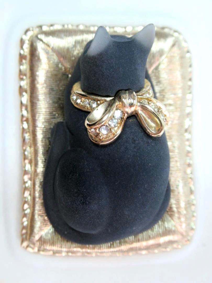 未使用 エスティーローダー 練り香水 キャット 黒猫 希少