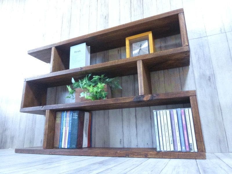 ハンドメイド　カップボード３段ワイドタイプ　（ダークチーク色）