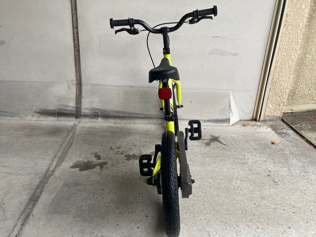 STRIDER 14x イエロー　キックスタンド、クイックリリース付き