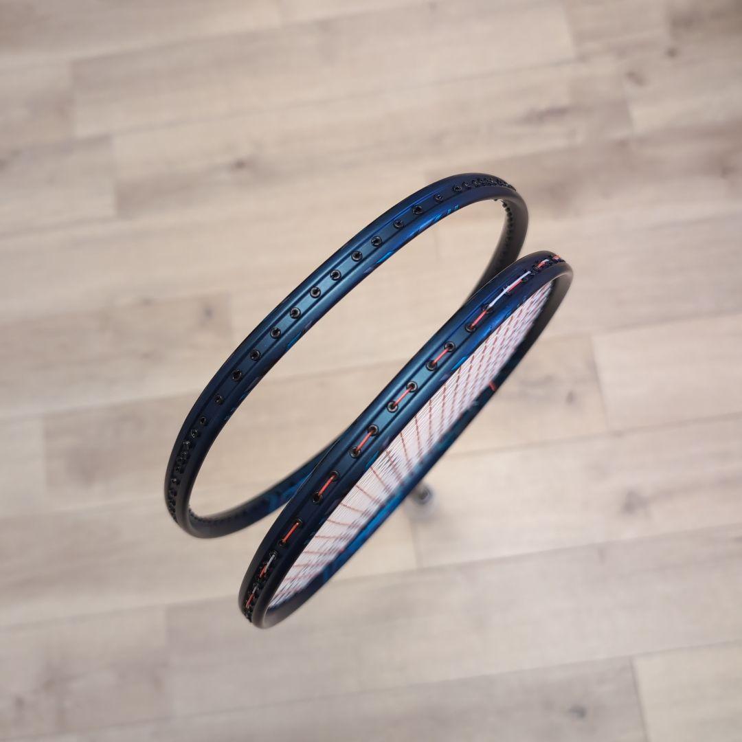 ヨネックスバドミントンラケット ナノフレア800プロ 4UG6 2本セット 連