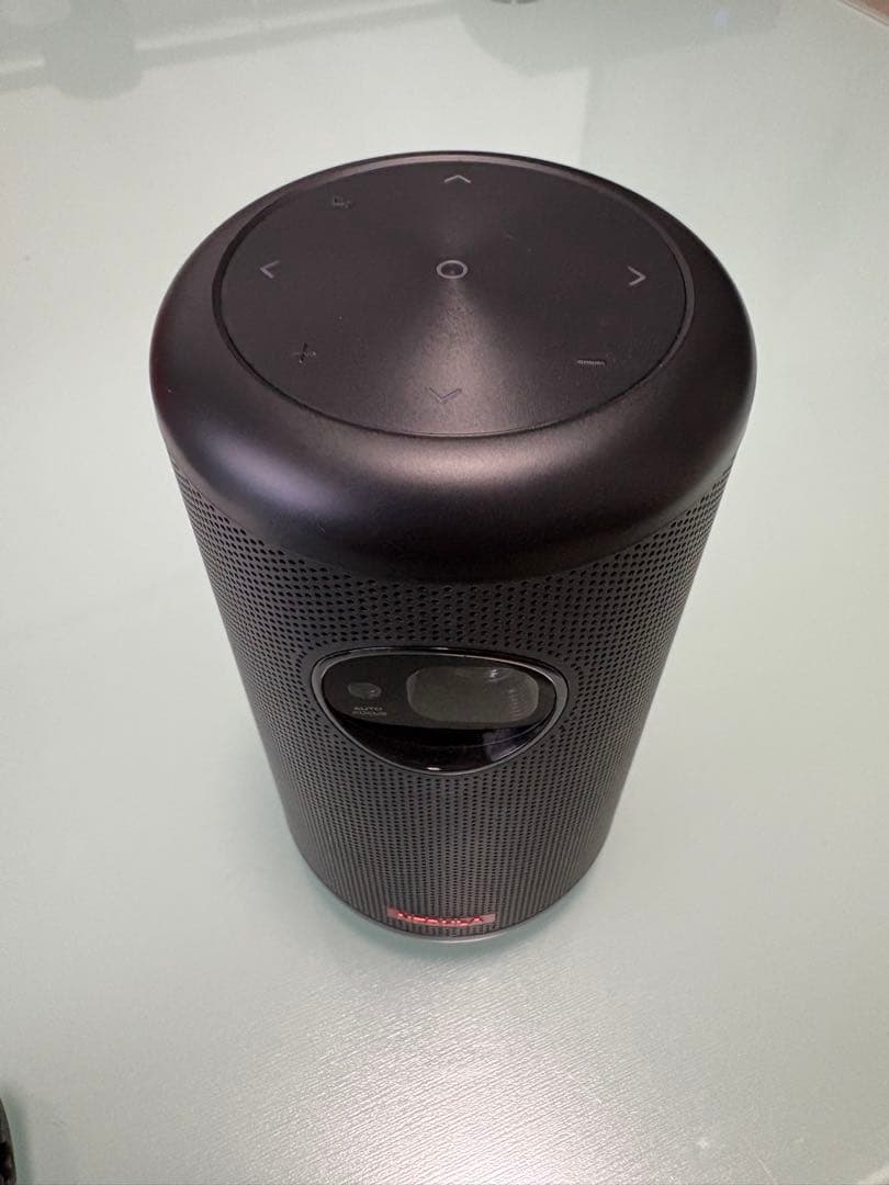 NEBULA Capsule II プロジェクター