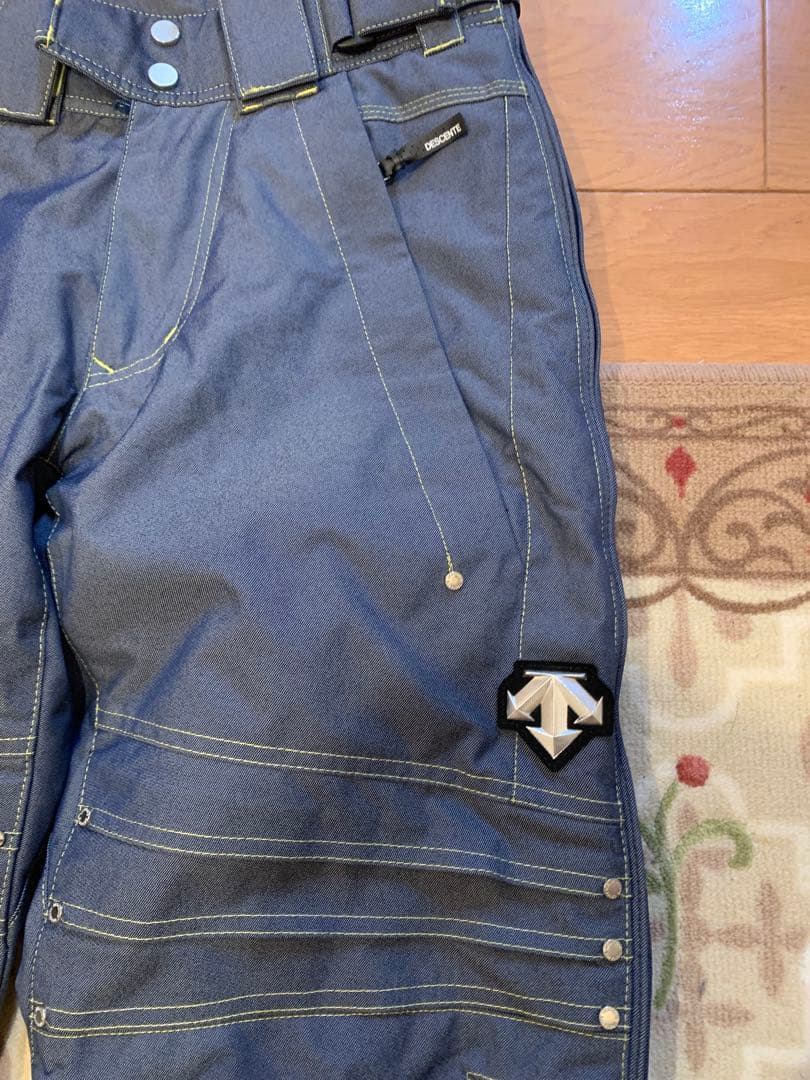 オガサカスキー デサント　チームウエア 上下セットM〜L相当 スキーウェア