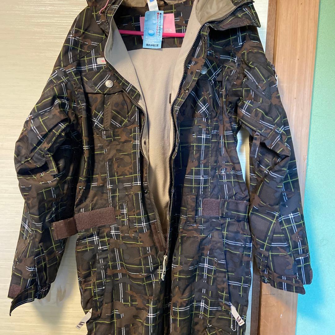 スノーボード、スキーウエアー