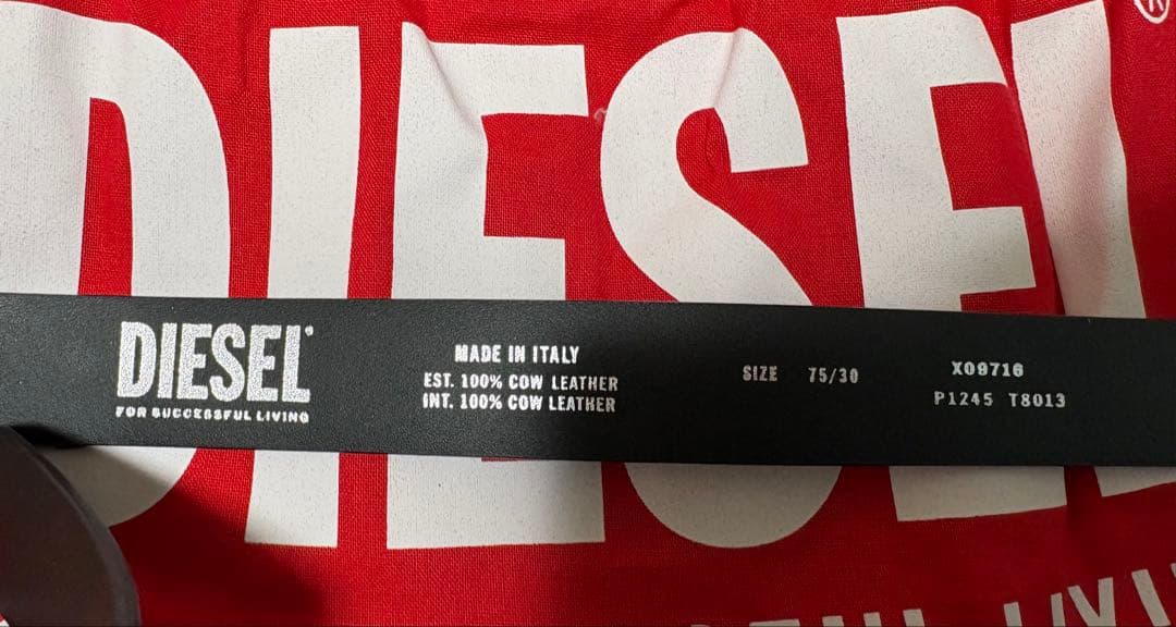 DIESEL カウレザーベルト　新品未使用　付属品完備