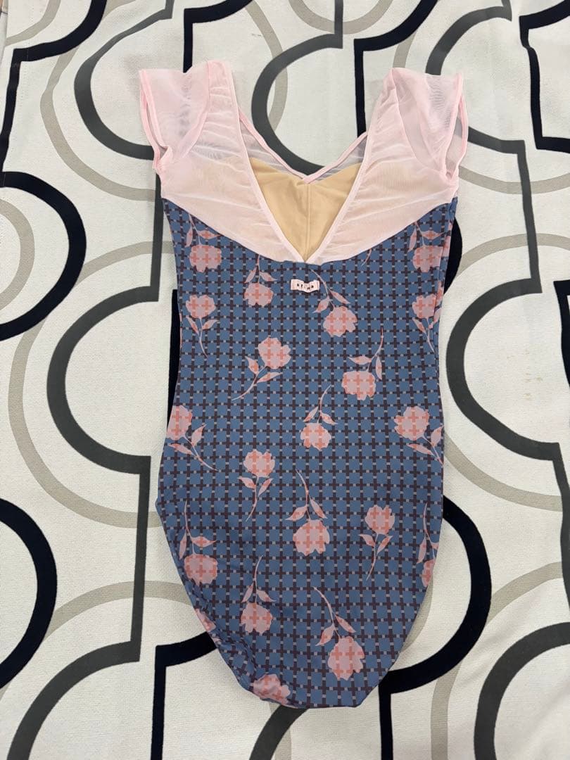 stina 花柄レオタード 青・ピンク