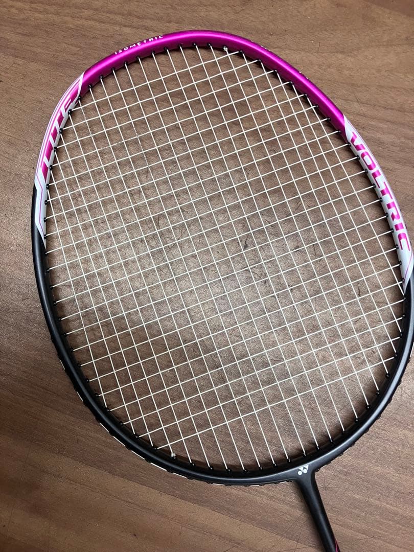 【YONEX/ヨネックス】バドミントン　VOLTRIC POWER SOAR