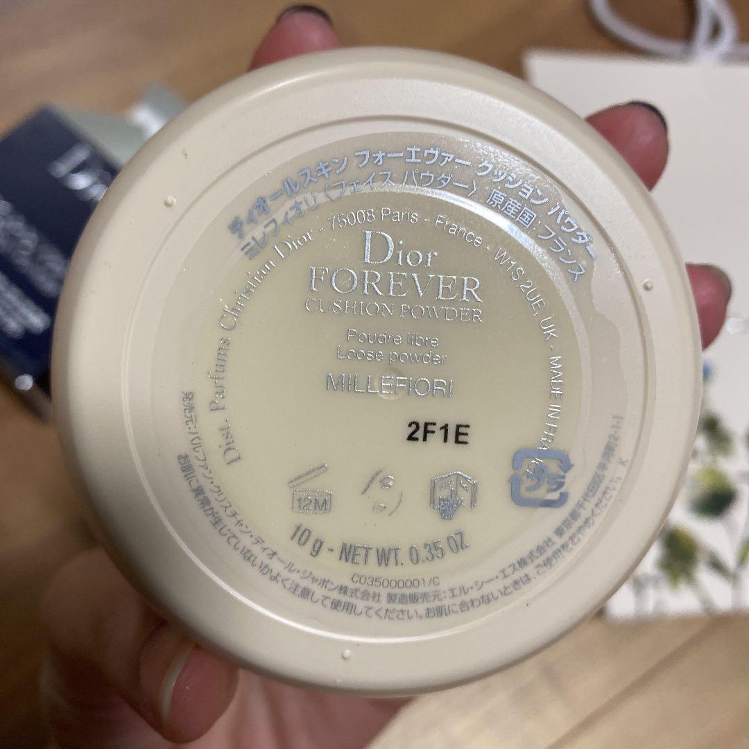 Dior フェイスパウダー ショッパー付