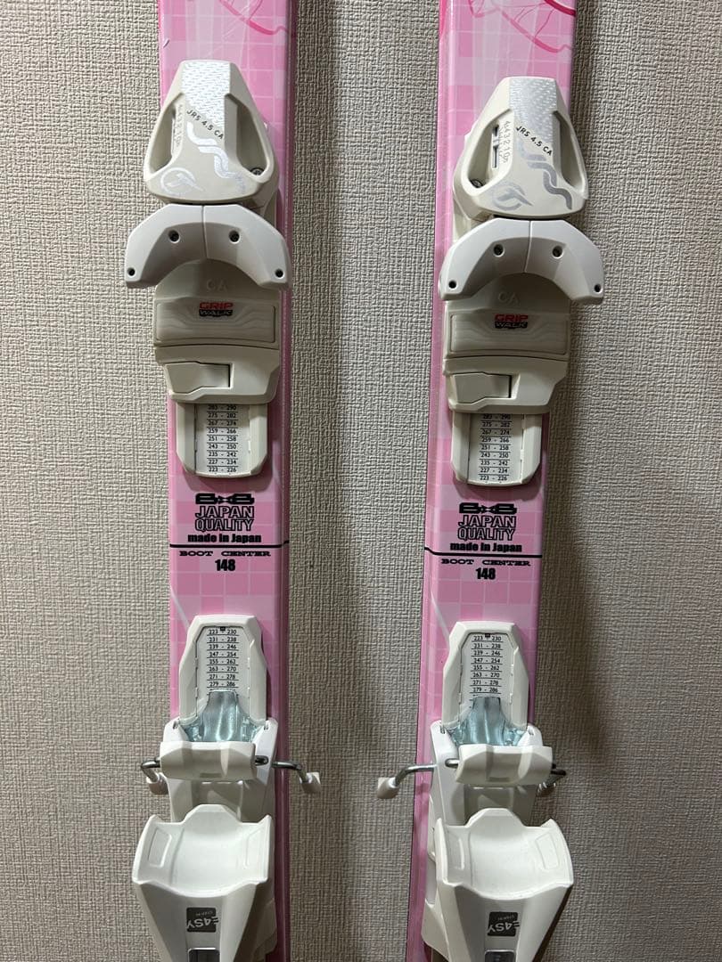 ジュニア ピンクデザイン スキー板 、ポール、スキー靴セット