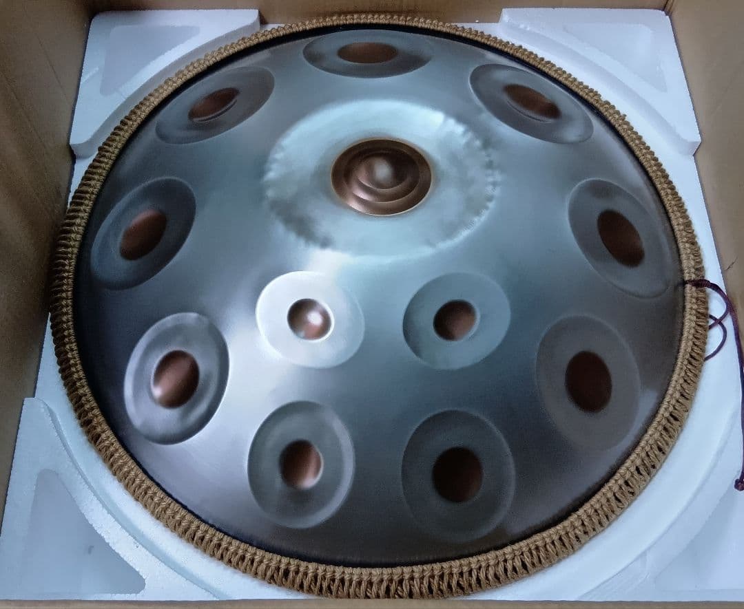 ハンドパン 56センチ 12音 A＝432Hz Dマイナー 音程合ってます - メルカリ