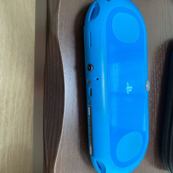 PlayStation®Vita  ケース＆充電器付き