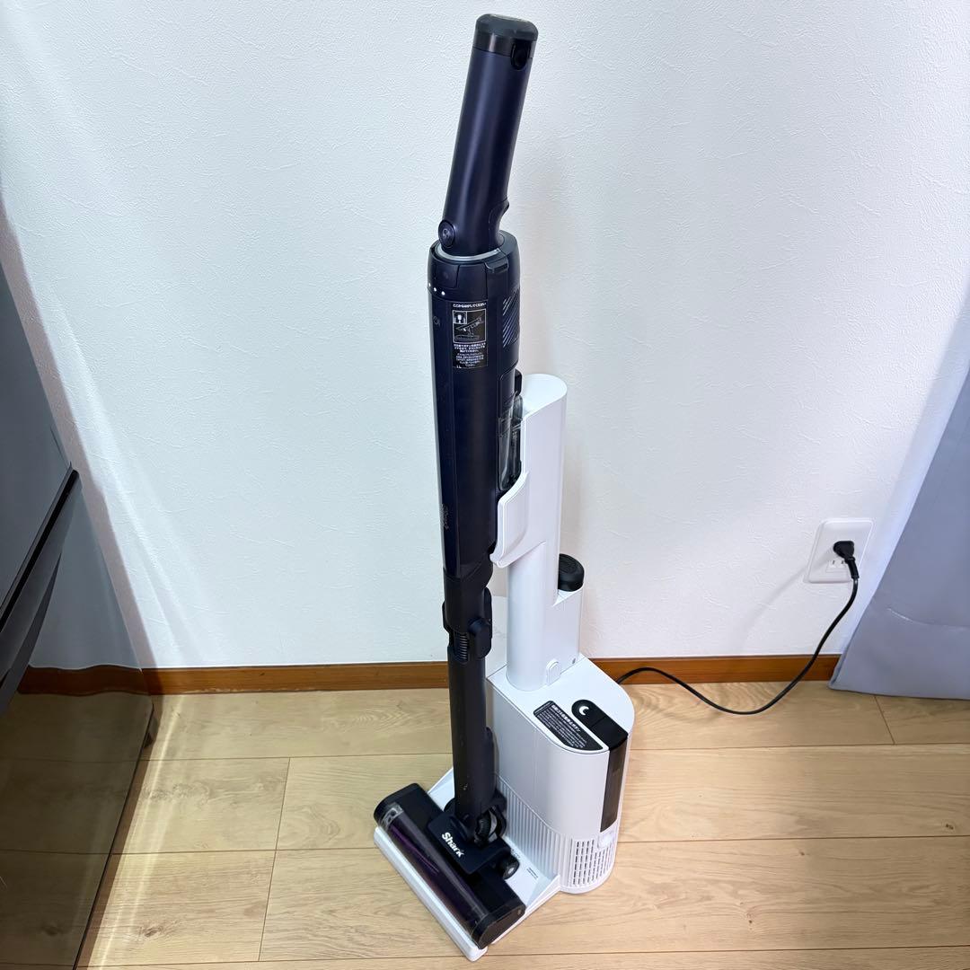 シャーク　EVOPOWER SYSTEM NEOII+ LC551JBK 掃除機