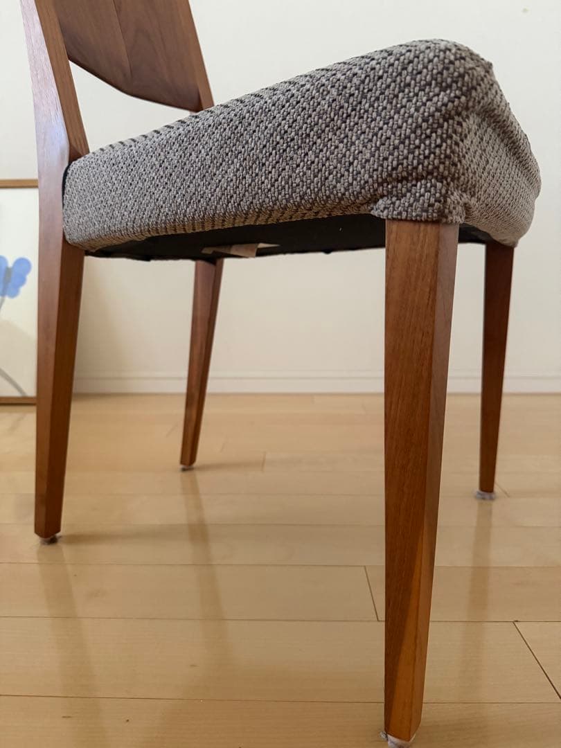 【カリモク家具】　ダイニングチェア②