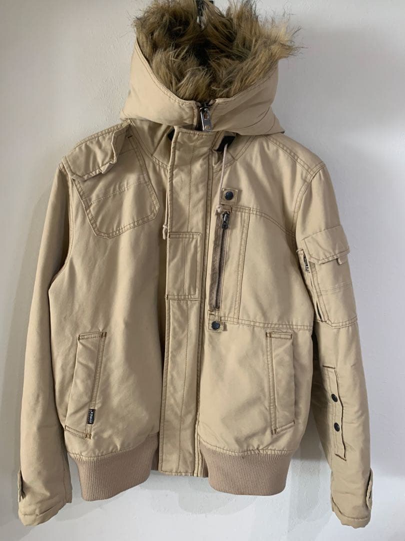 美品】AVIREX MA-1 ファーブルゾン　短丈　バックロゴ　サンド色