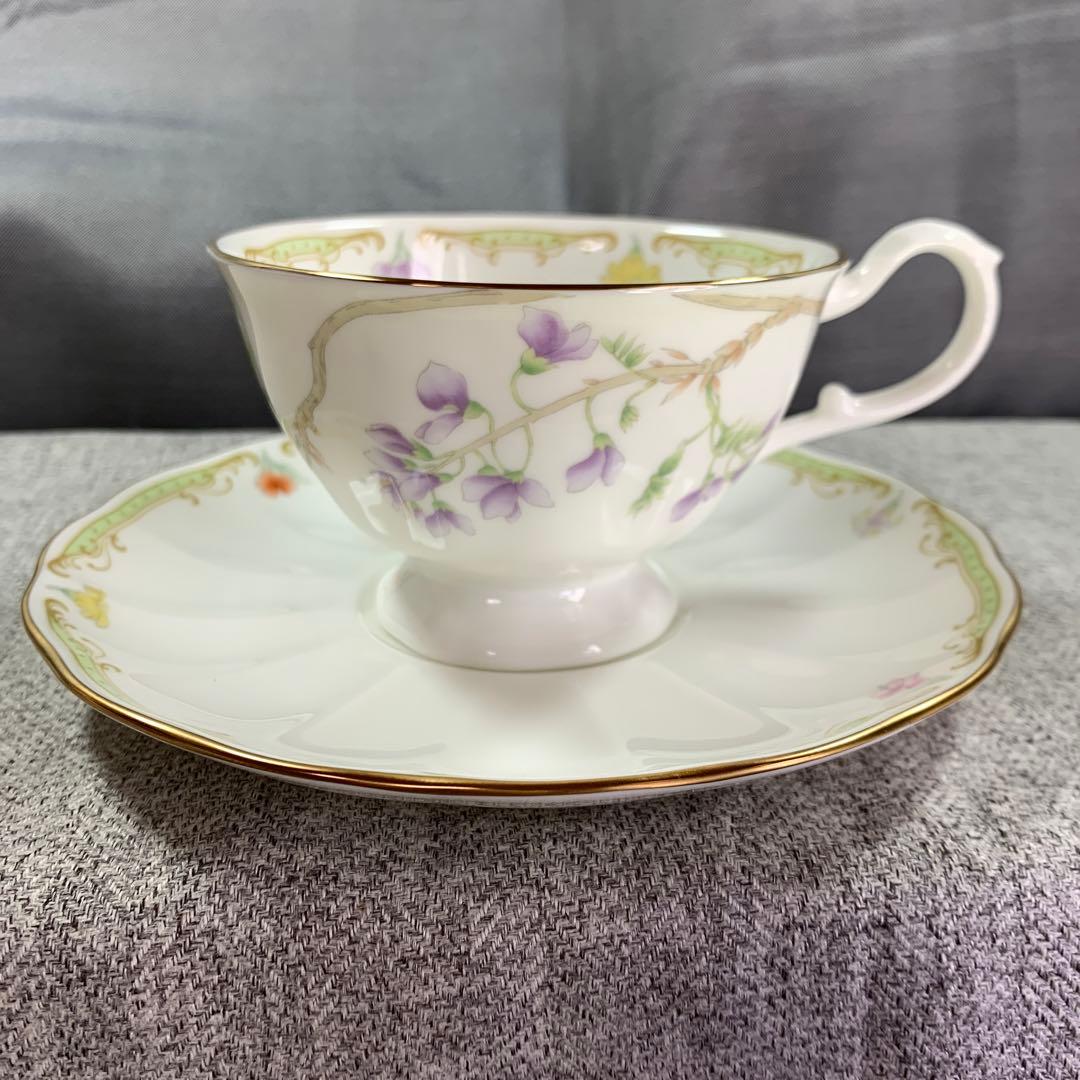 ナルミ シーボルト 絵付ボーンチャイナ コーヒー碗皿 セット 人気