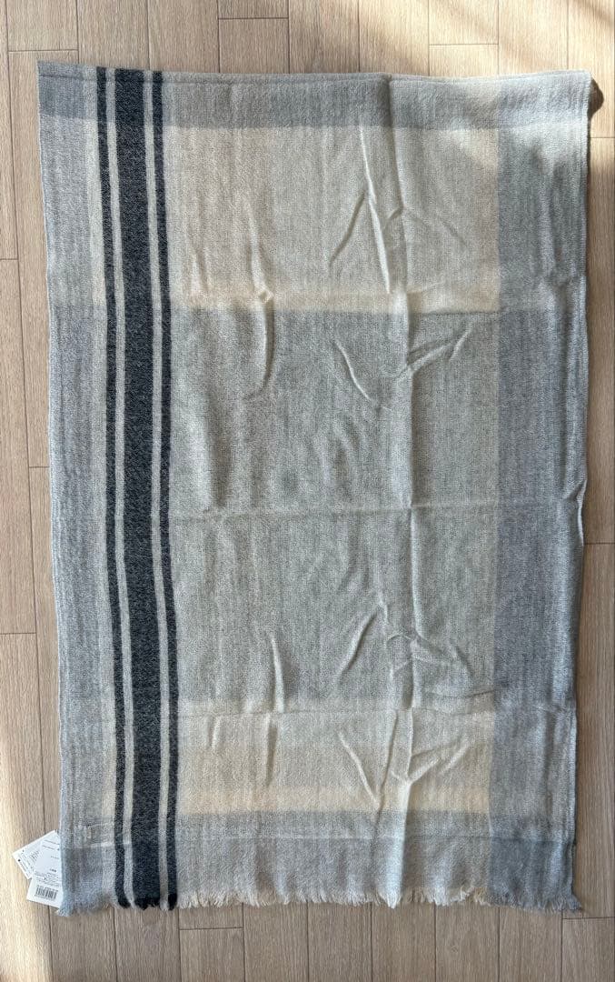 新品、タグ付き　MACKINTOSH PHILOSOPHY ストール