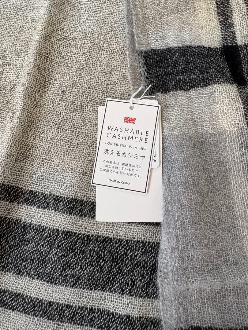 新品、タグ付き　MACKINTOSH PHILOSOPHY ストール