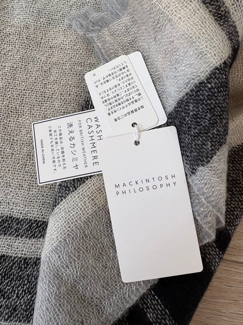 新品、タグ付き　MACKINTOSH PHILOSOPHY ストール