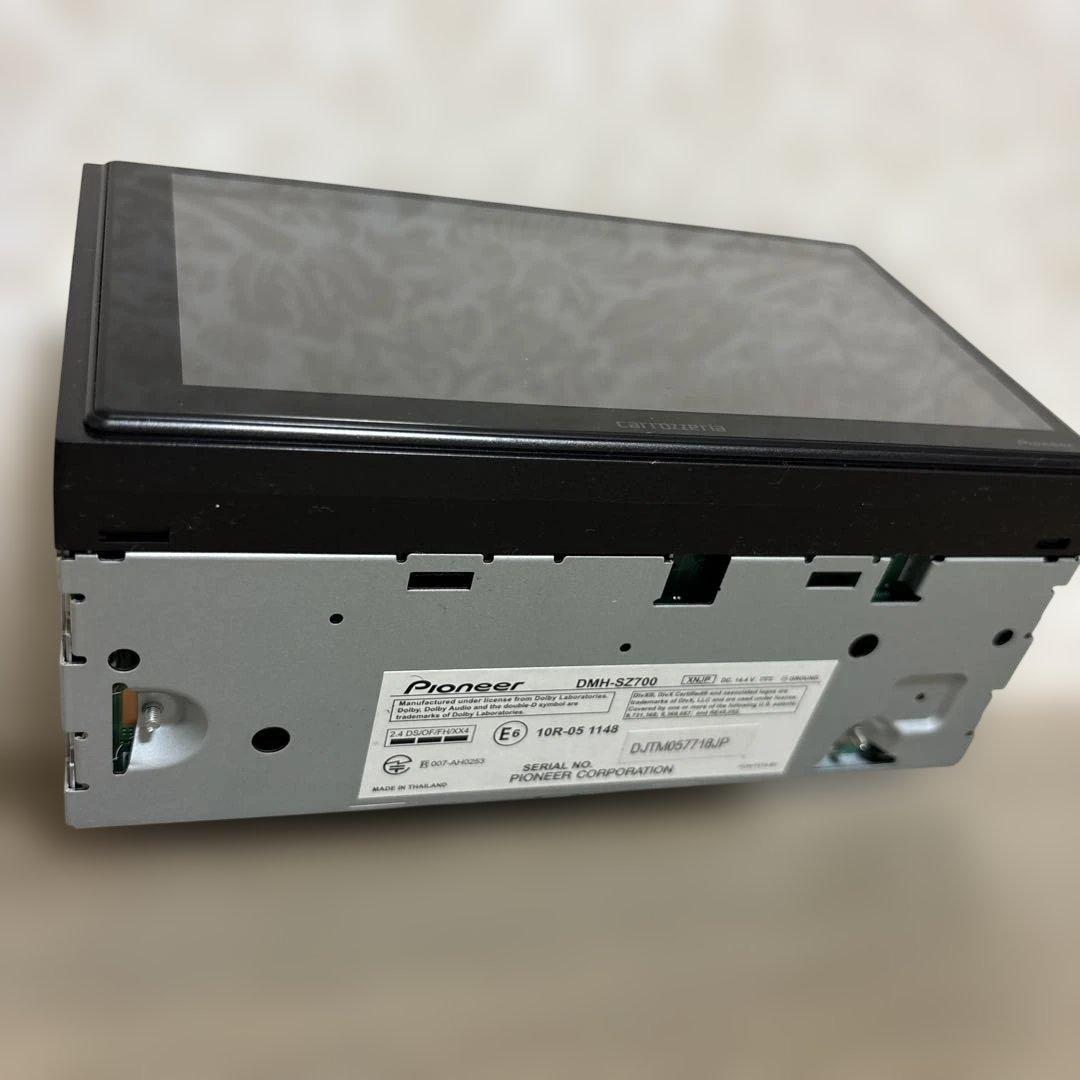 carrozzeria DMH-SZ700 ディスプレイオーディオ