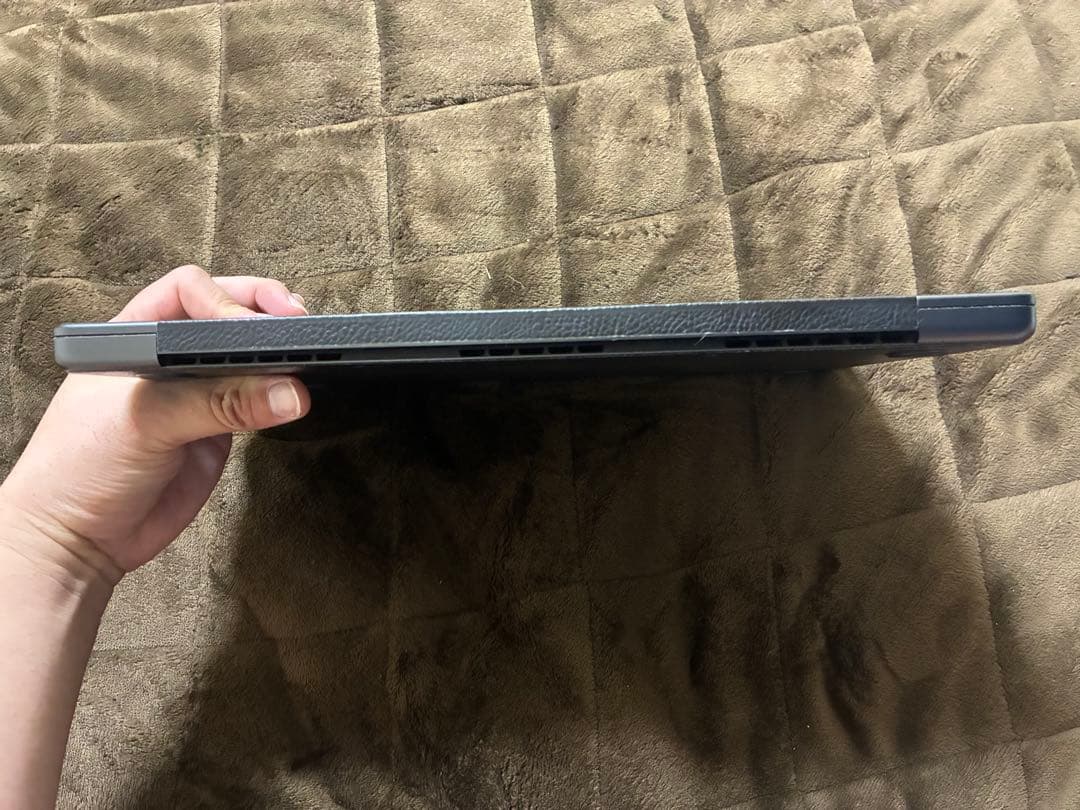 MacBook Pro M4 14インチ 32GB SSD512GB