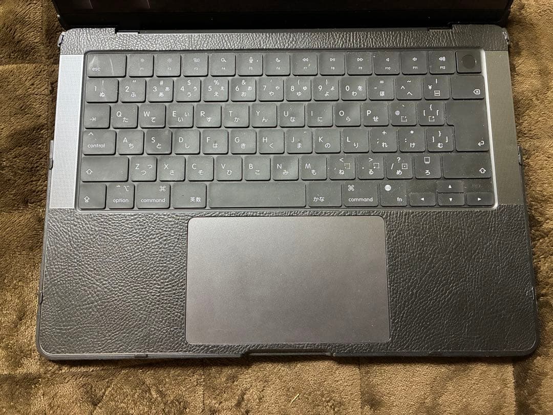 MacBook Pro M4 14インチ 32GB SSD512GB