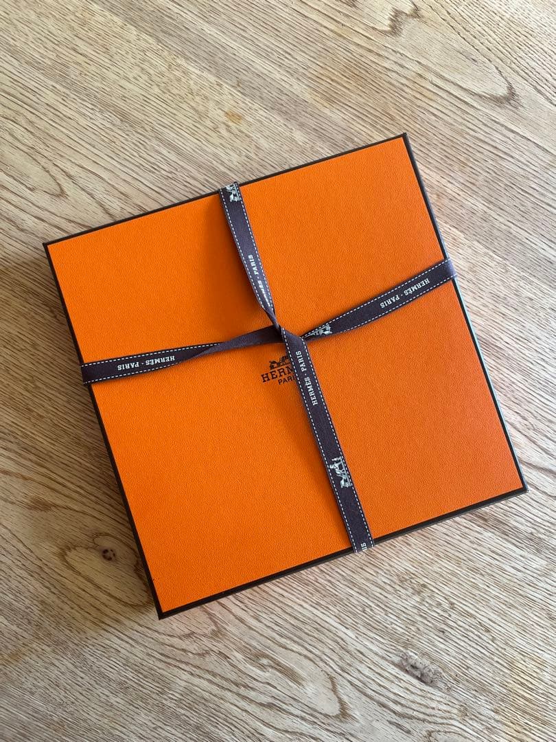 【新品】エルメス　デザートプレート 〈モザイク 24〉 ゴールド