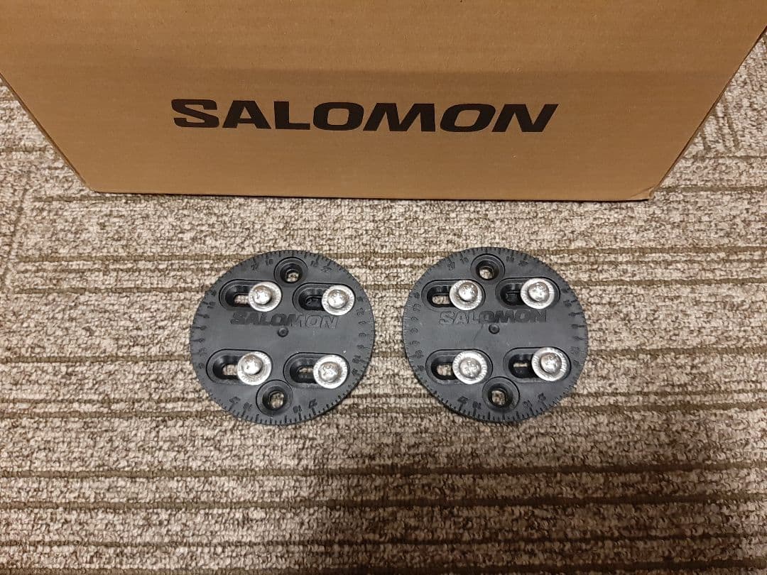 24-25 SALOMON Sサイズ　ハイランダーとプレートピアセット