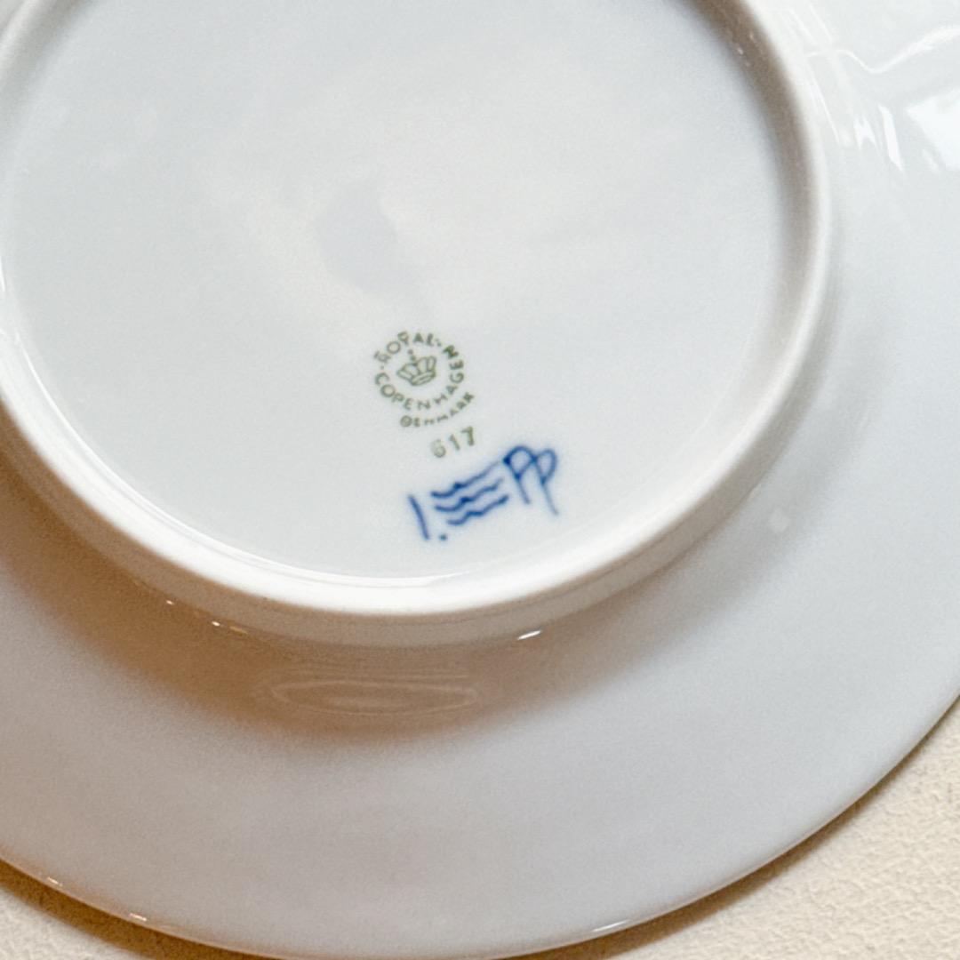 美品☆ ブルーフルーテッドプレイン　プレート2枚