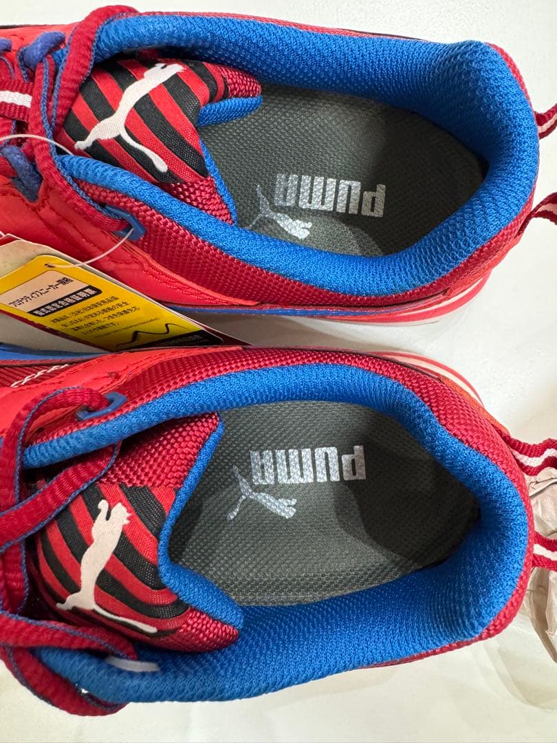 【新古品】PUMA プーマ キックフリップ スニーカー 安全靴 サイズ25cm