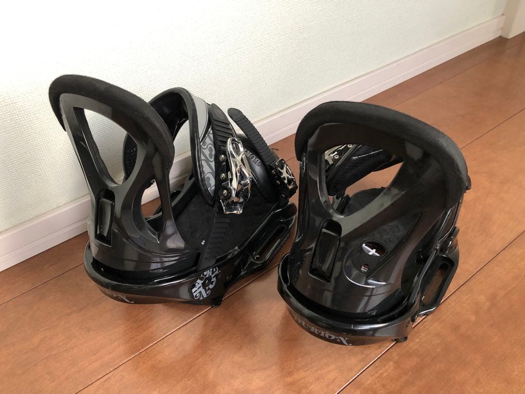 バートンBurton Social 138 stiletto スノーボードセット