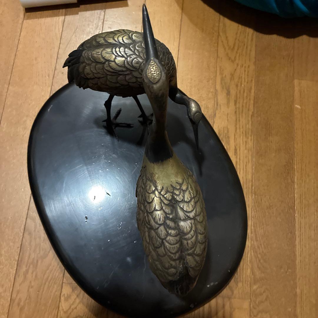 骨董品、縁起物鶴　美術工芸品　古銅色分け青銅　鎌倉山の旧家から出ました
