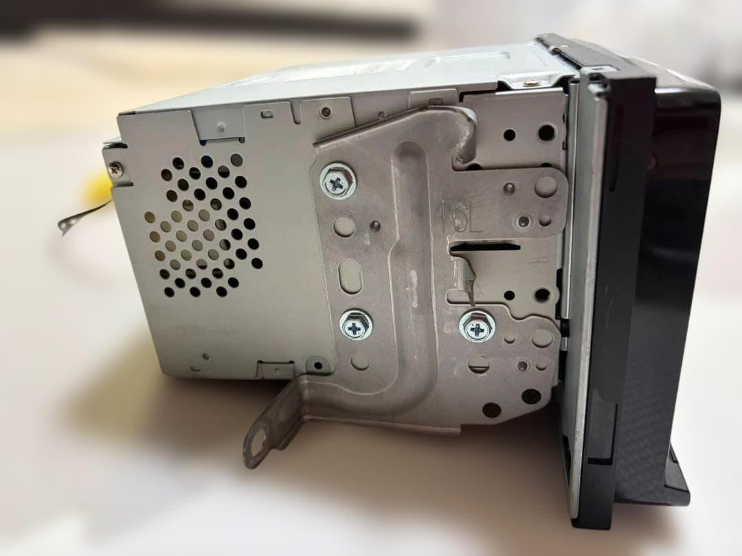 TOYOTA　dszt-yc4t カーナビ用ディスプレイ 9インチ