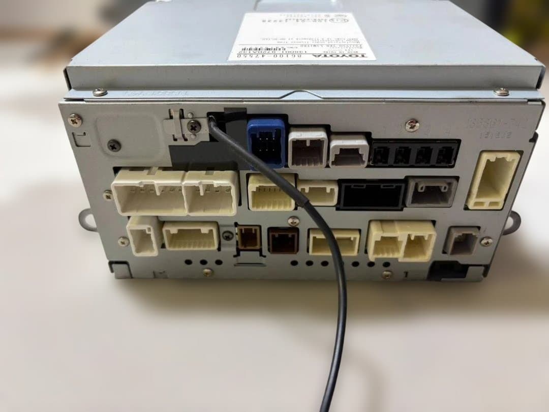 TOYOTA　dszt-yc4t カーナビ用ディスプレイ 9インチ