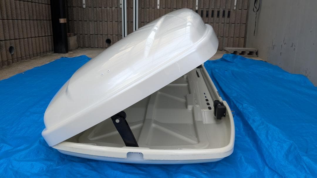【値下げしました】inno ルーフボックスBR580