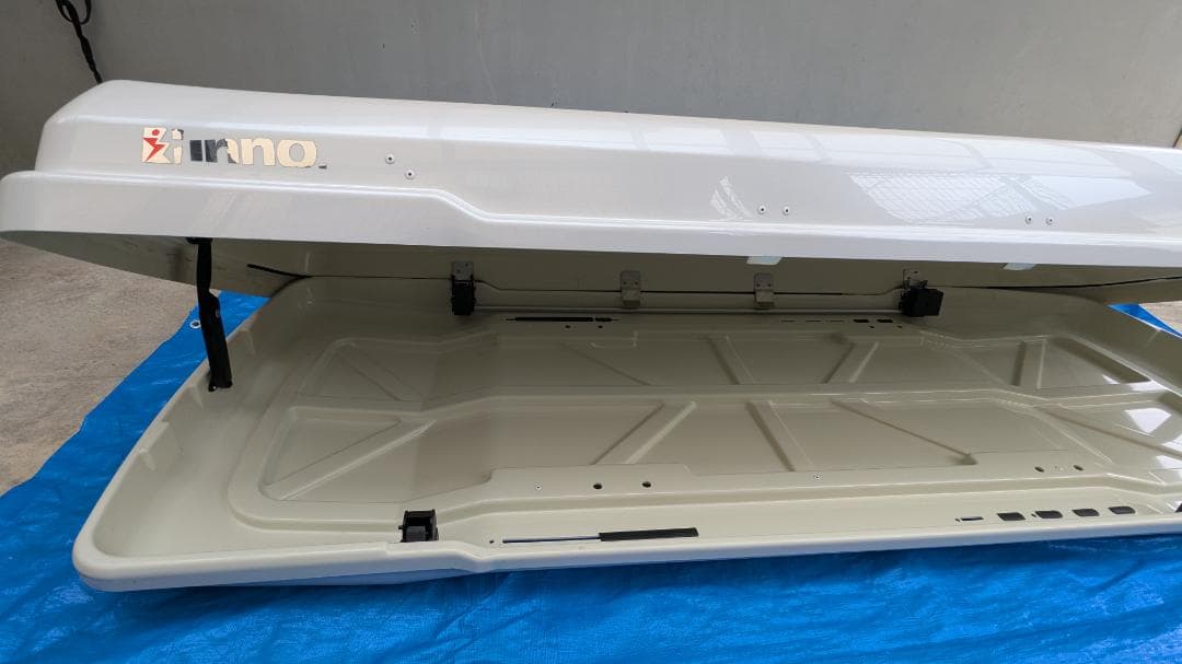 【値下げしました】inno ルーフボックスBR580