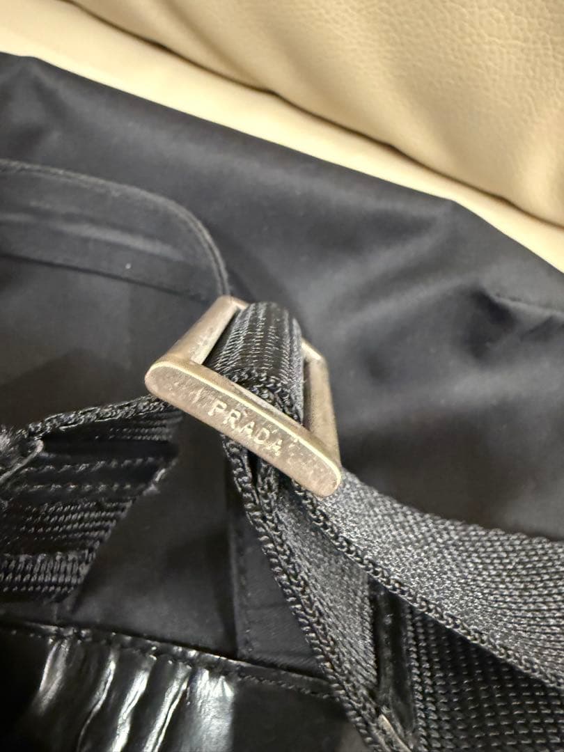 FROM JAPAN　PRADA ブラック リュック・バックパック
