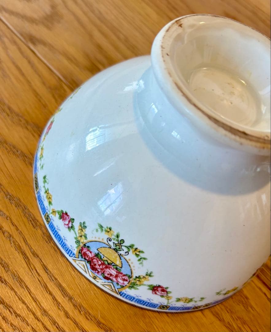 フランスアンティーク ローズ ギルランドの縁飾り　カフェオレボウル