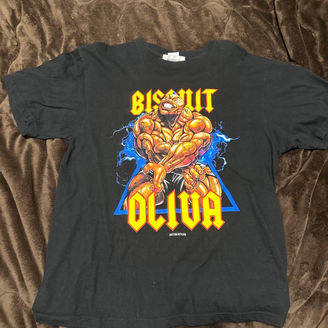 Oliva t 【刃牙展限定】 ビスケットオリバ Tシャツ 黒 - メルカリ