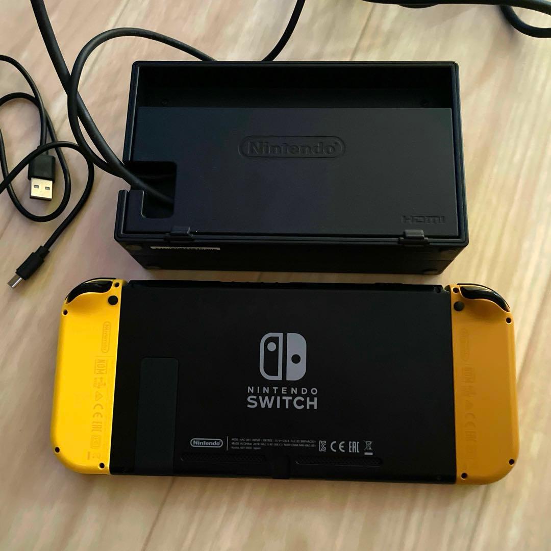 任天堂Switch ポケモン　ピカチュウ　本体+ドック