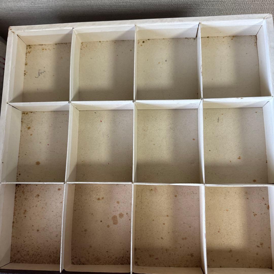 レア　アンティークフランス　カルティエブレッソン　糸什器　キャビネット　引き出し