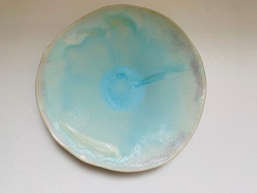 池田優子さん　エメラルドグリーンのゆらゆら皿　20センチプレート　新品