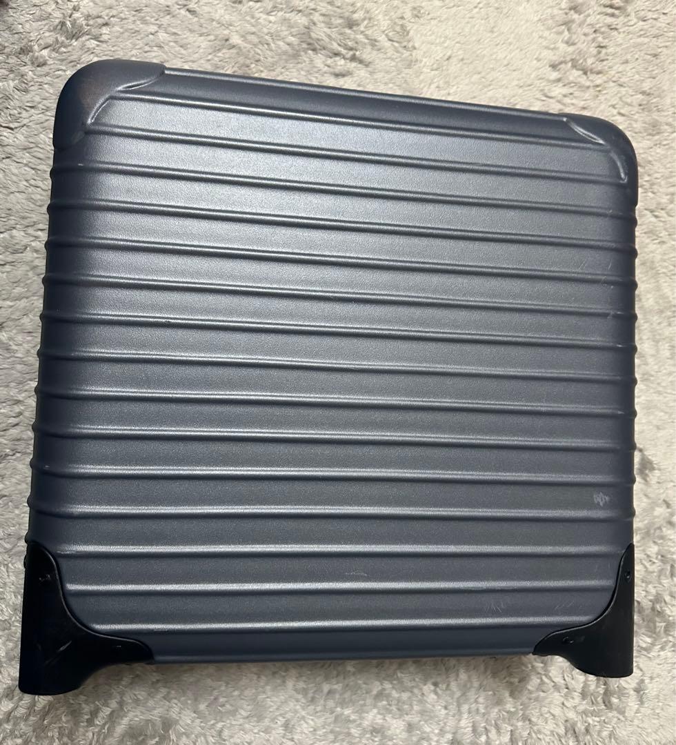 リモワサルサビジネストローリー23L