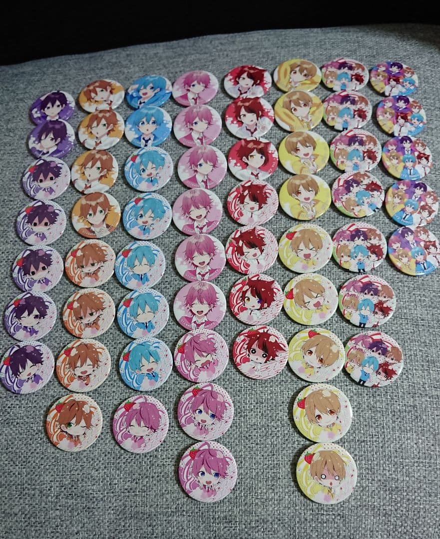 すとぷり 缶バッジ すとめも7 - メルカリ